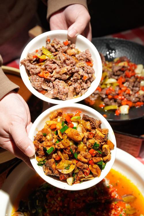 外地游客必尝的湘菜佳肴,舌尖上的湖南风情_外地人去湘菜馆吃什么 饮食大全 外地游客必尝的湘菜佳肴,舌尖上的湖南风情_外地人去湘菜馆吃什么 外地游客必尝的湘菜佳肴,舌尖上的湖南风情_外地人去湘菜馆吃什么 饮食大全