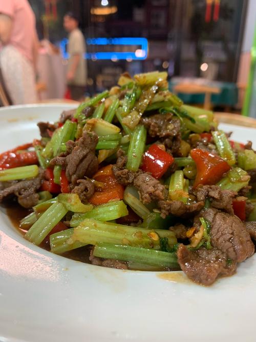 沪上美食江湖,湘菜与川菜的较量,谁才是上海人的心头好_上海湘菜多还是川菜多啊 饮食大全 沪上美食江湖,湘菜与川菜的较量,谁才是上海人的心头好_上海湘菜多还是川菜多啊 沪上美食江湖,湘菜与川菜的较量,谁才是上海人的心头好_上海湘菜多还是川菜多啊 饮食大全