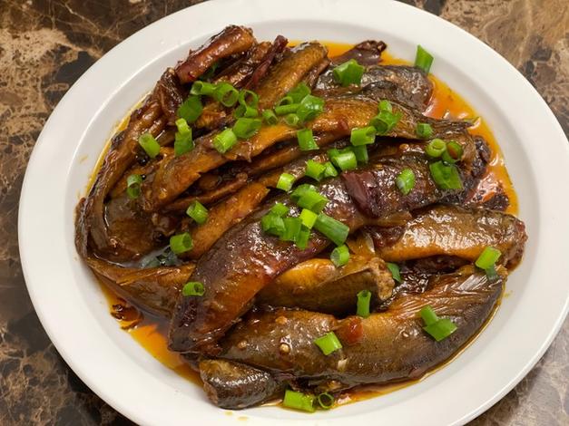 清炖泥鳅汤,湘菜中的滋补佳品,口感鲜美,营养满分_清炖泥鳅汤湘菜怎么做 饮食大全 清炖泥鳅汤,湘菜中的滋补佳品,口感鲜美,营养满分_清炖泥鳅汤湘菜怎么做 清炖泥鳅汤,湘菜中的滋补佳品,口感鲜美,营养满分_清炖泥鳅汤湘菜怎么做 饮食大全