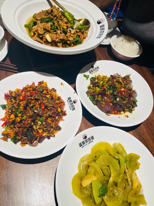 湘菜之旅,一场男人味蕾的盛宴_男人吃湘菜的后续故事 饮食大全 湘菜之旅,一场男人味蕾的盛宴_男人吃湘菜的后续故事 湘菜之旅,一场男人味蕾的盛宴_男人吃湘菜的后续故事 饮食大全