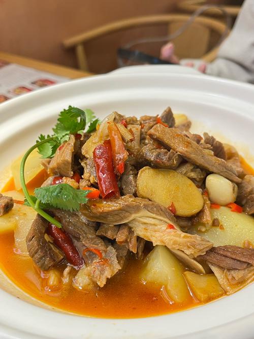 湘菜之源,探寻湖南长沙的美食魅力_湘菜起源于湖南哪个城市 湘菜之源,探寻湖南长沙的美食魅力_湘菜起源于湖南哪个城市 饮食大全